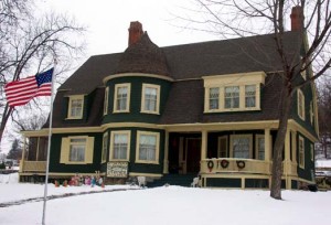    <a href="http://www.oakenwaldterrace.com/index.php/testing-1-2-3/">exterior</a> 
